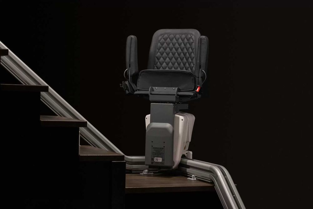 Krzesło schodowe/ winda schodowa udźwig do 145 kg Tor prosty i skrętny