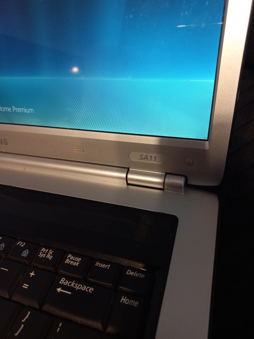 Laptop samsung SA11