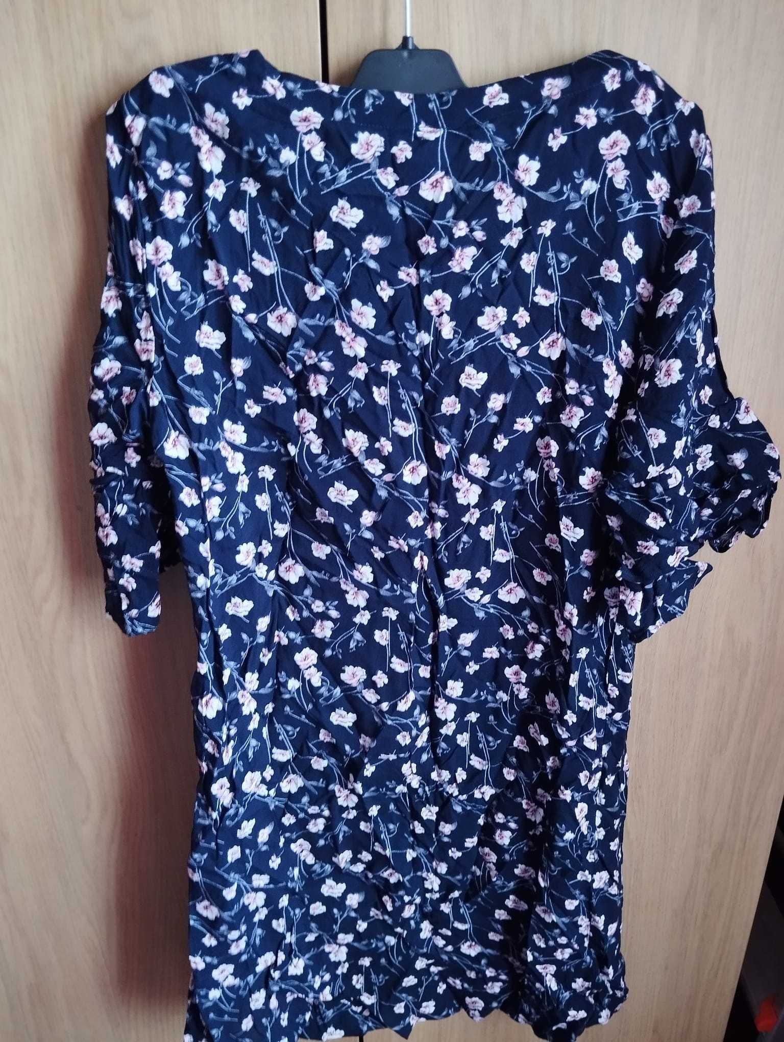 Vestido florido e fresco, mangas de folhos - NOVO. Tamanho M