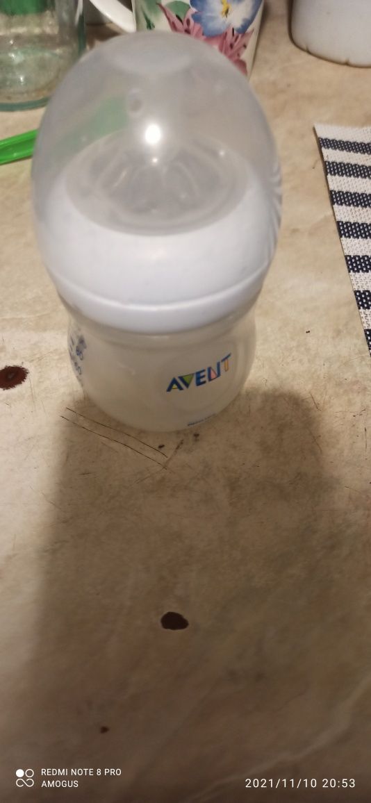 Бутылочка для кормления Avent Natural 125 мл.