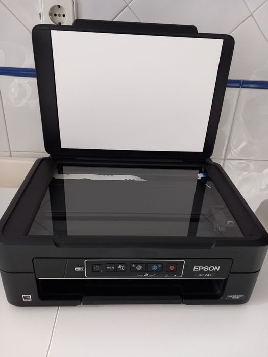 Impressora Epson Multifunções  XP245