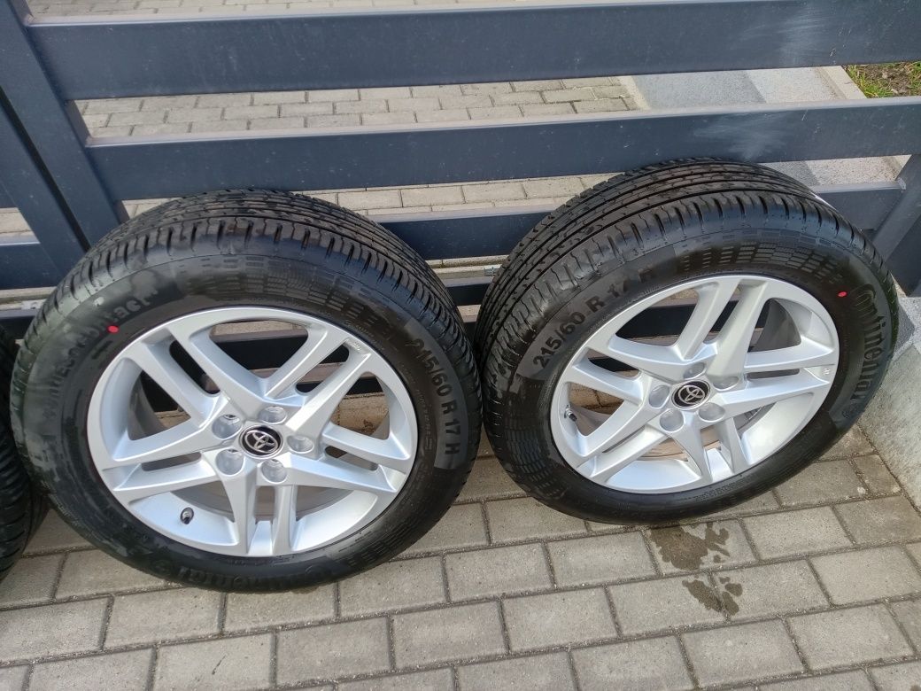 Felgi aluminiowe 17",koła letnie Toyota CH-R