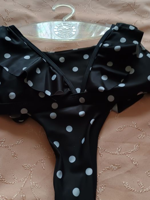 Роздільні жіноча купальники