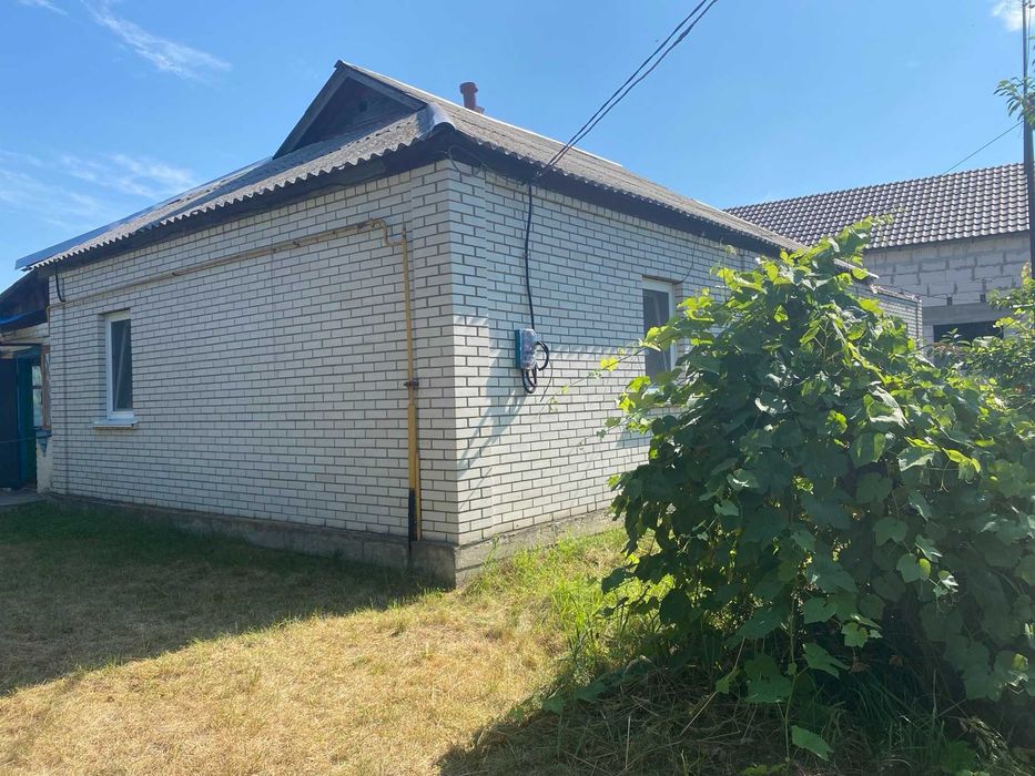 Одноповерховий будинок - дача с. Дмитрівка