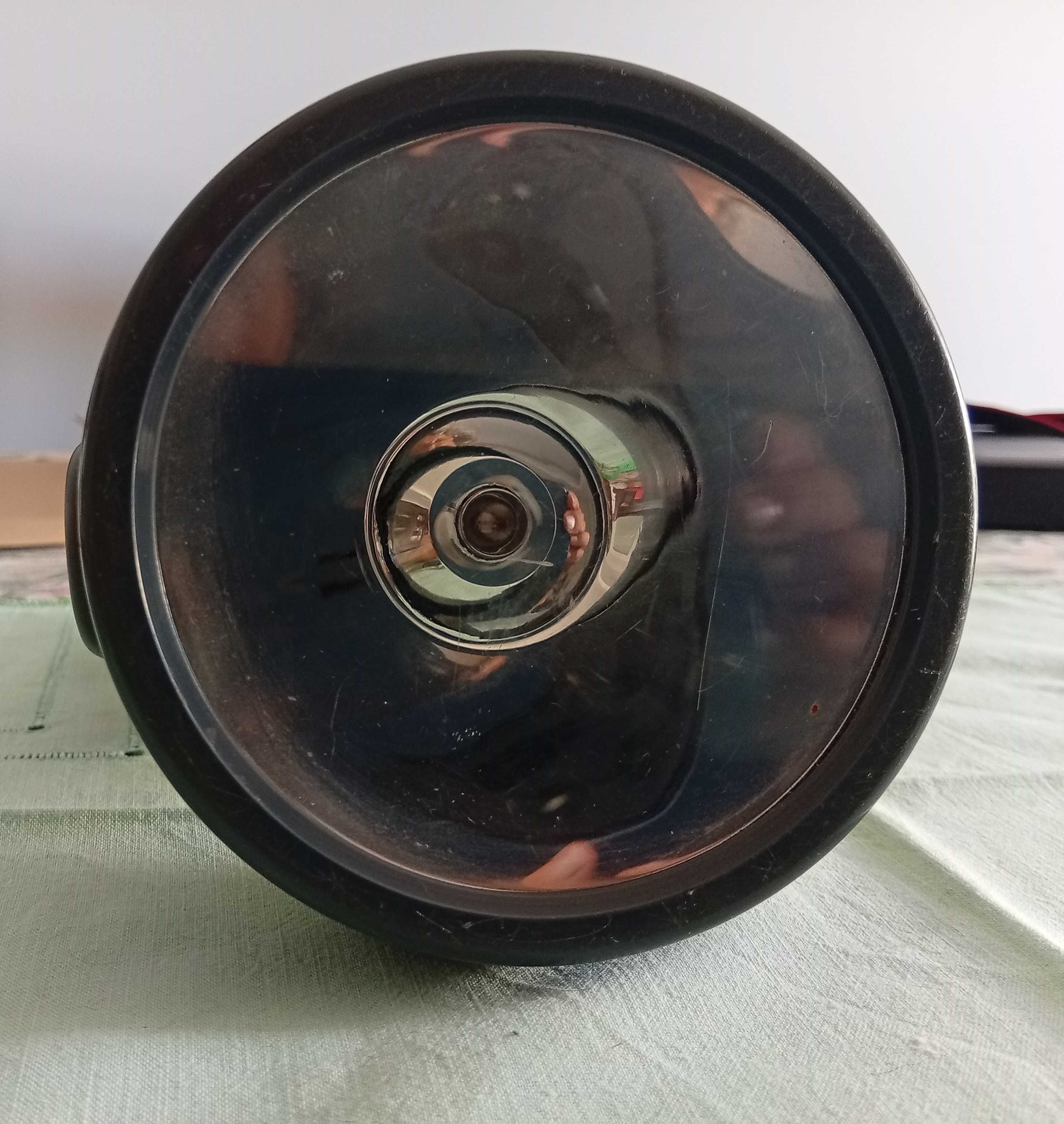Lanterna portátil (usada), CE