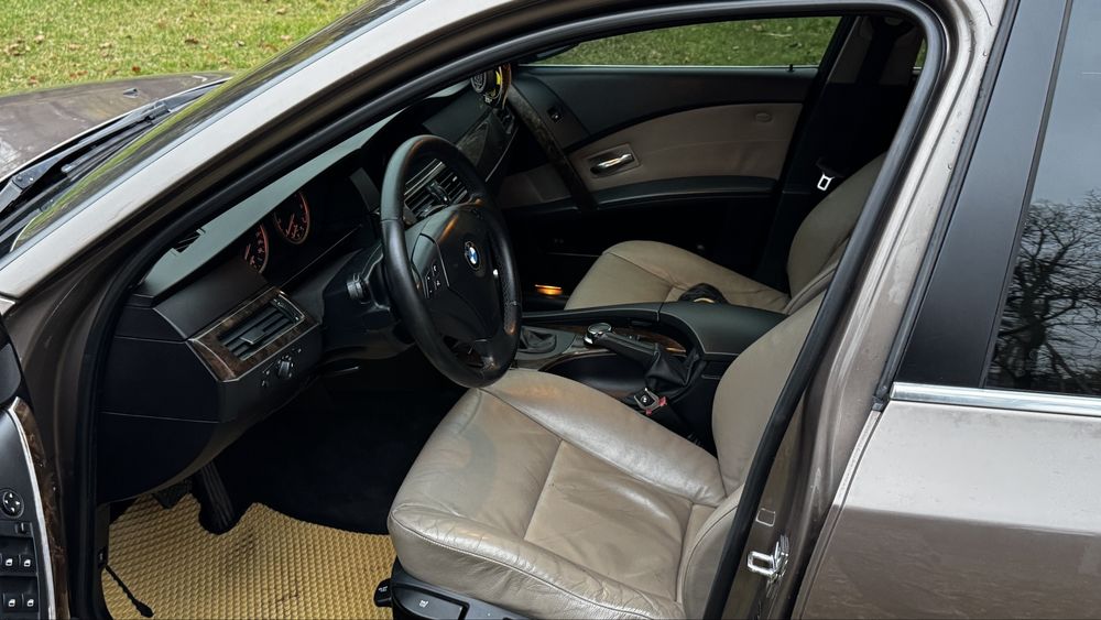 Продам БМВ Е60 525і