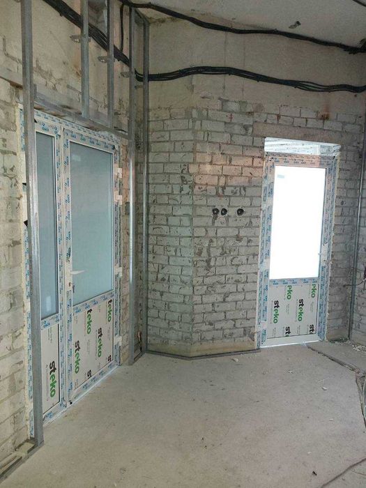 ЗНИЖКА 40%. Металопластикові ДВЕРІ в ламінації 70*210 у Павлограді