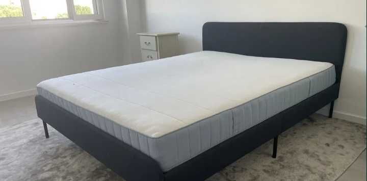 Colchão de casal ikea