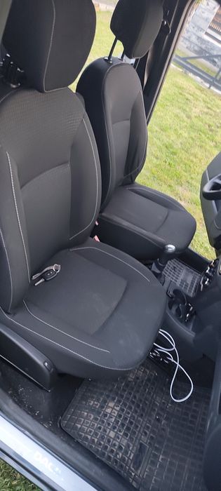 Dacia Lodgy 1.6 SCe 102 KM – 7 miejsc – zadbana, bogate wyposażenie.
