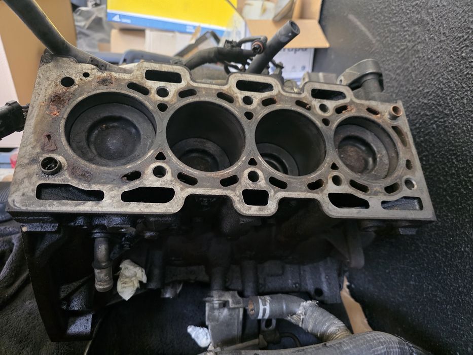 Motor K9K U 872 para restauro/peças