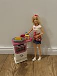 Zestaw oryginalny lalka barbie z kuchenka