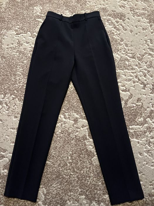 Брюки Elisabetta Franchi в гарному стані