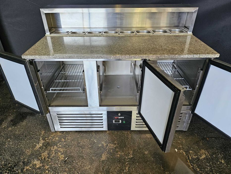 Saladete com tampo em granito