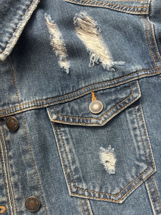 жіноча джинсова куртка розмір С