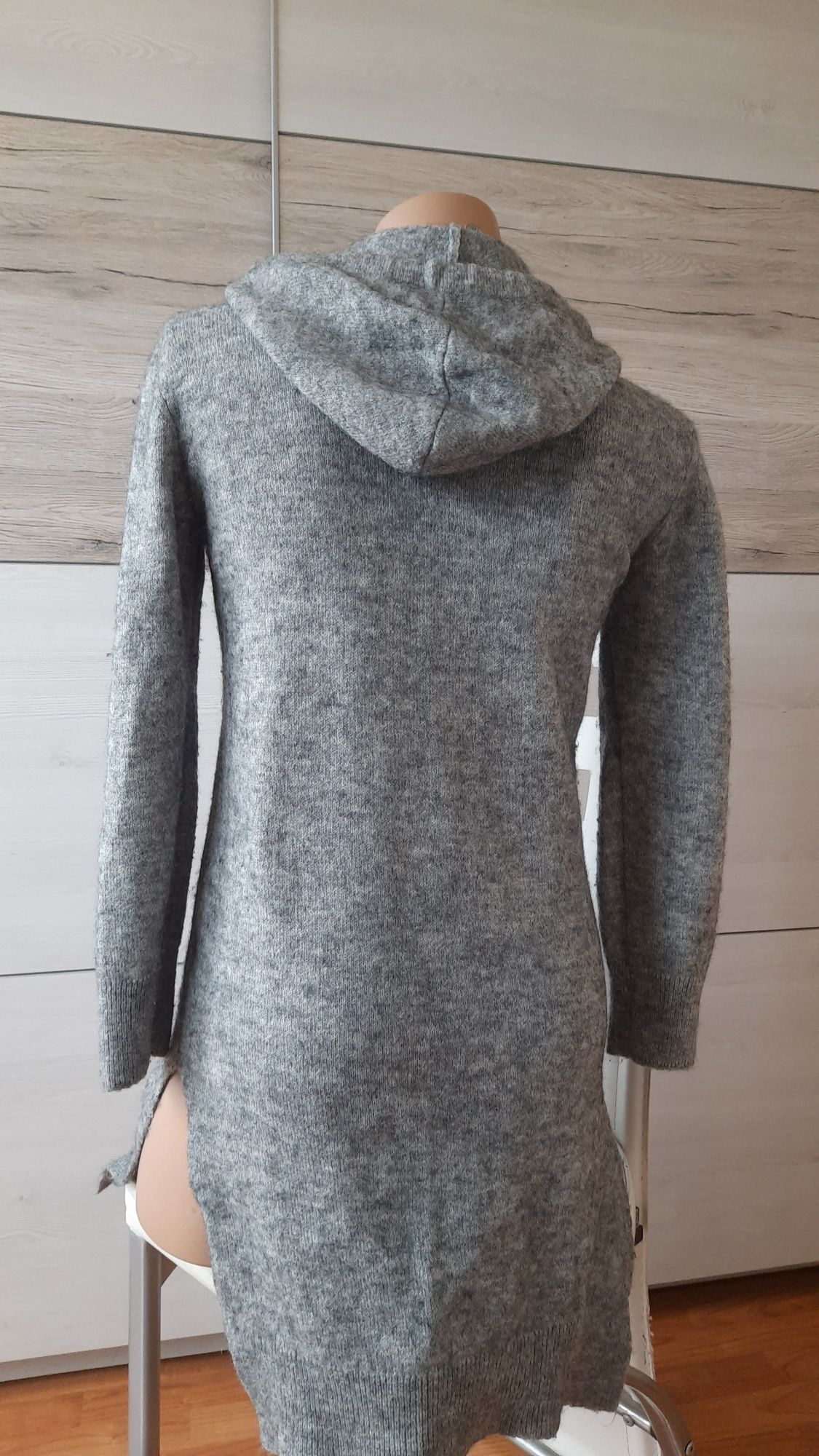 Sweter damski z kapturem H&M