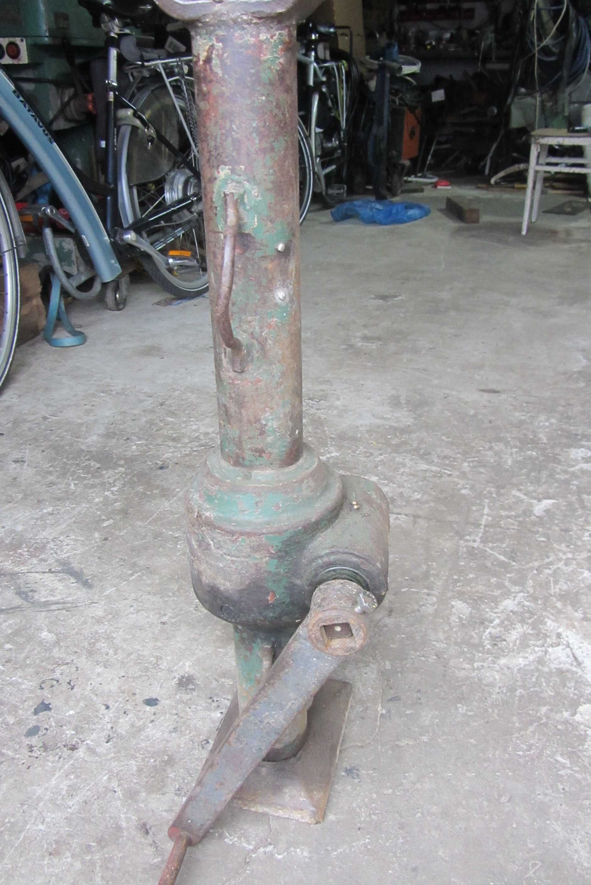 Podnośnik kolejowy 10 ton