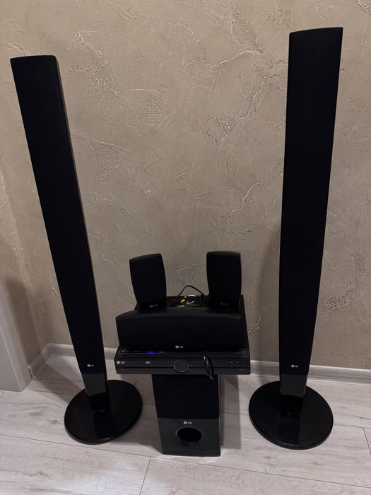 Домашний кинотеатр Аудиосистема 5.1 LG HT304PT
