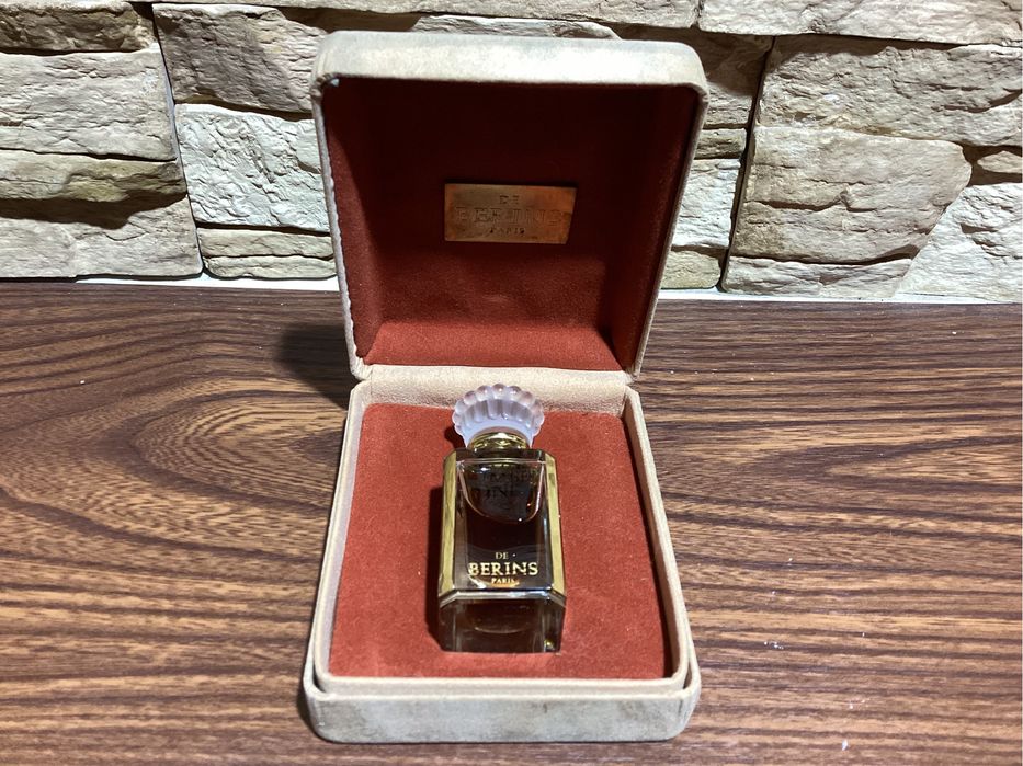 Французские духи Хрустальная бутылка  De Berins 1973 года