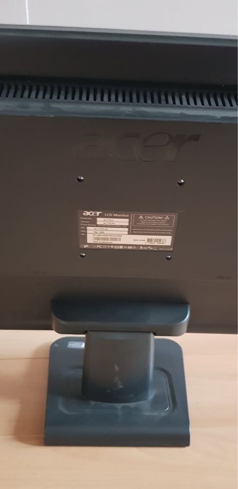 Monitor acer 15 cali