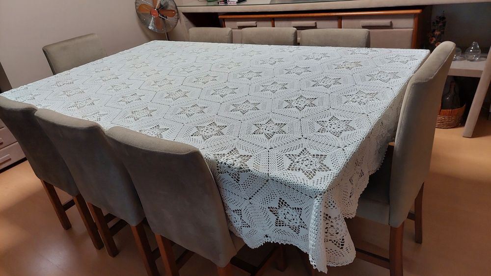 Toalha antiga (30 anos ) renda feita à mão