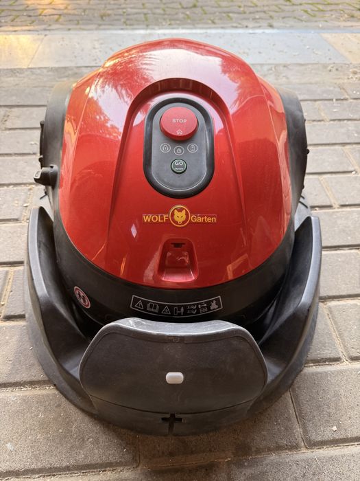 Robot koszący Wolf-Garten Loopo S300 – idealny do ogrodów do 300 m²