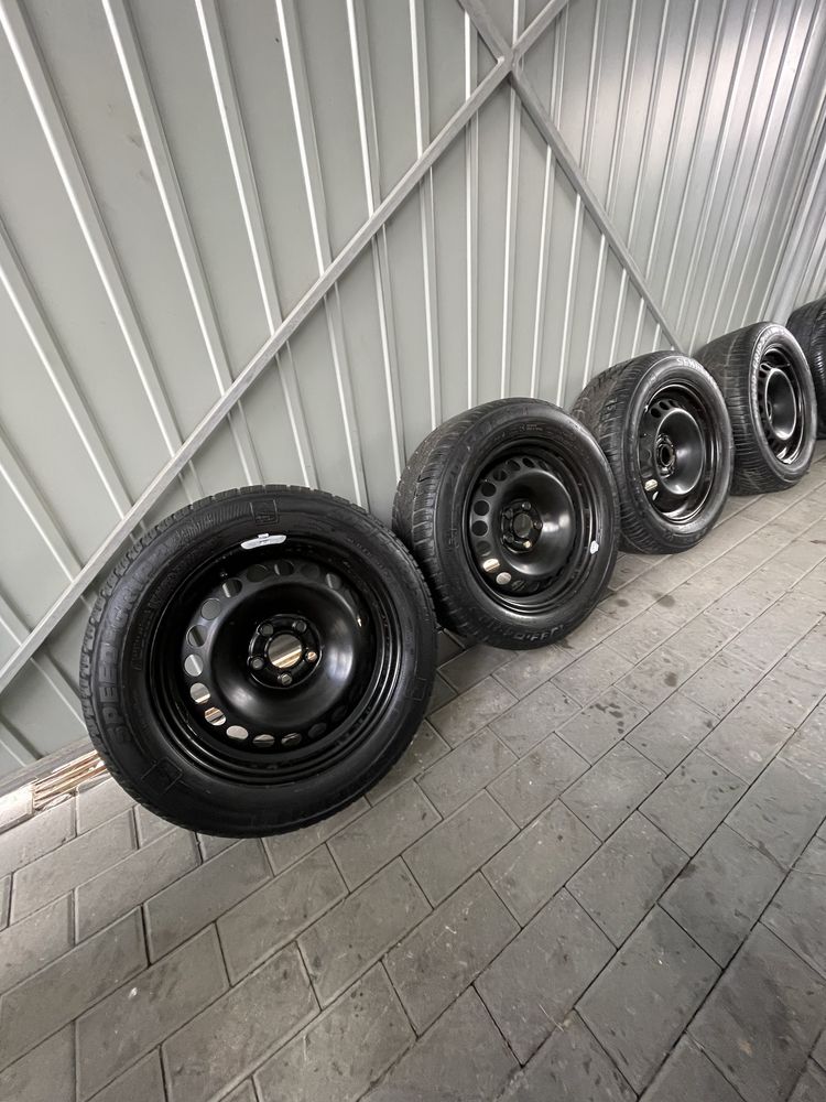 Koła Felgi Stalowe 5x100 VW 6,5x15 Et34 Opony 205/55/15 Golf Jetta A1