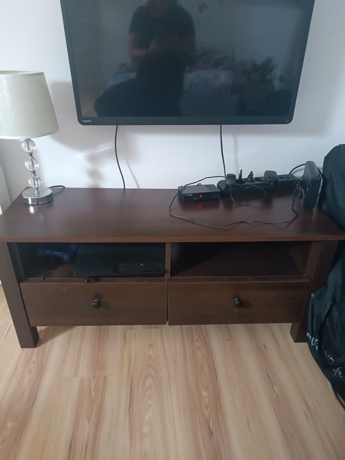 Stolik pod telewizor oraz stolik kawowy