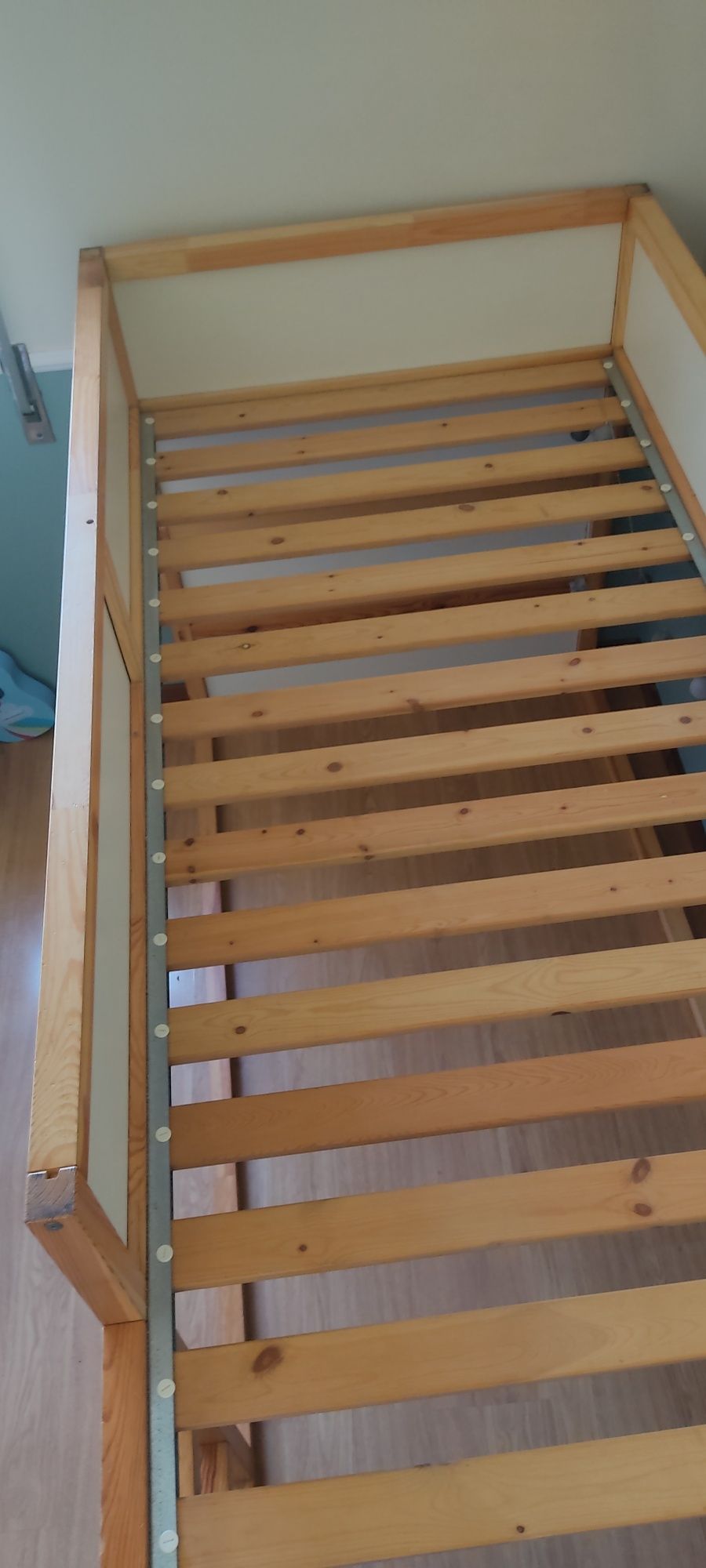 Cama IKEA Kura reversível