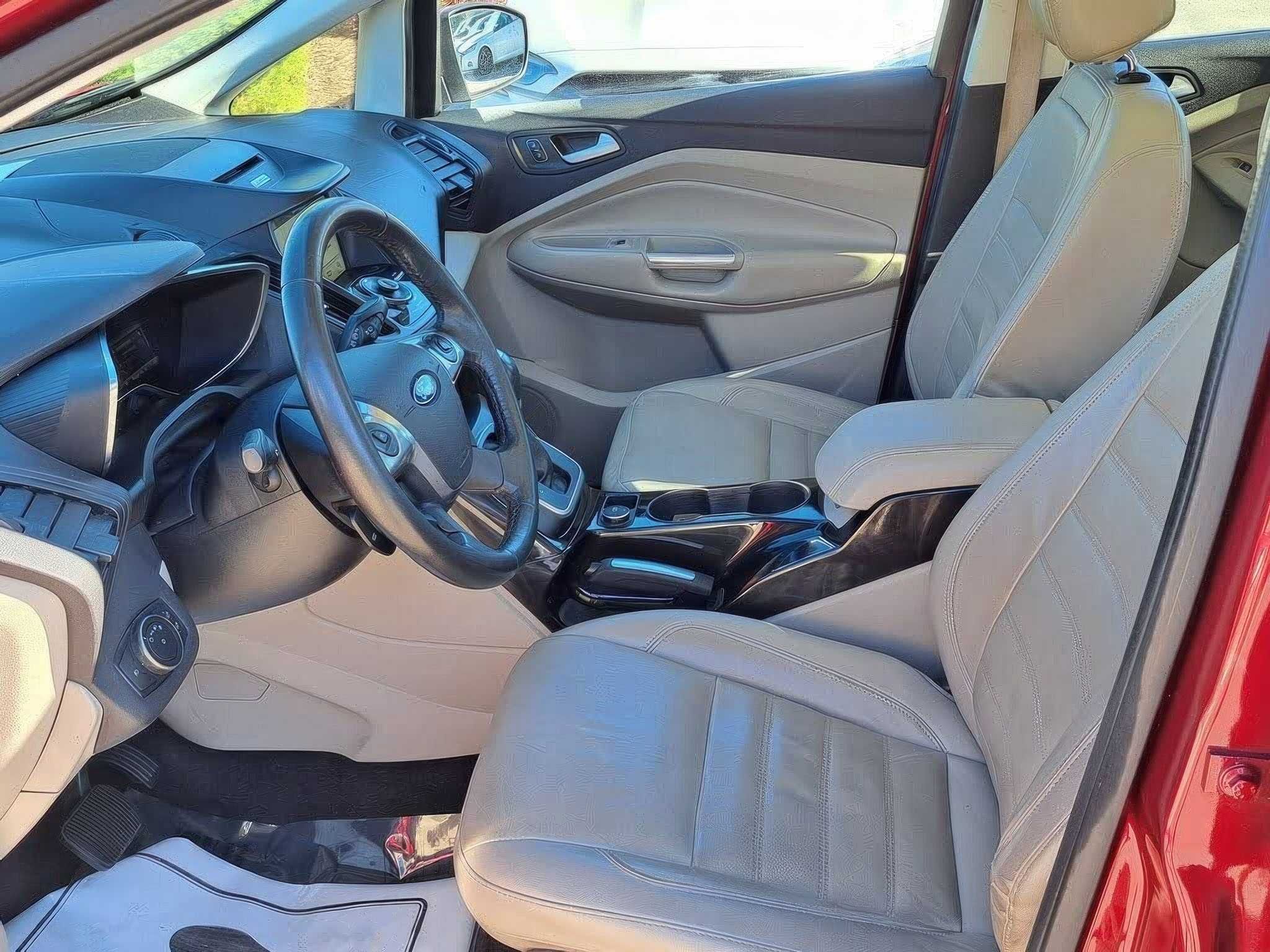 2017 Ford C-Max Hybrid Titanium