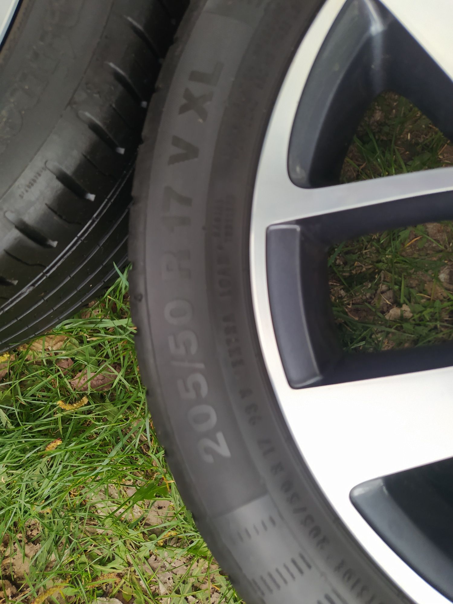 Felgi koła Renault Megan lV 205/50 R17 Lato