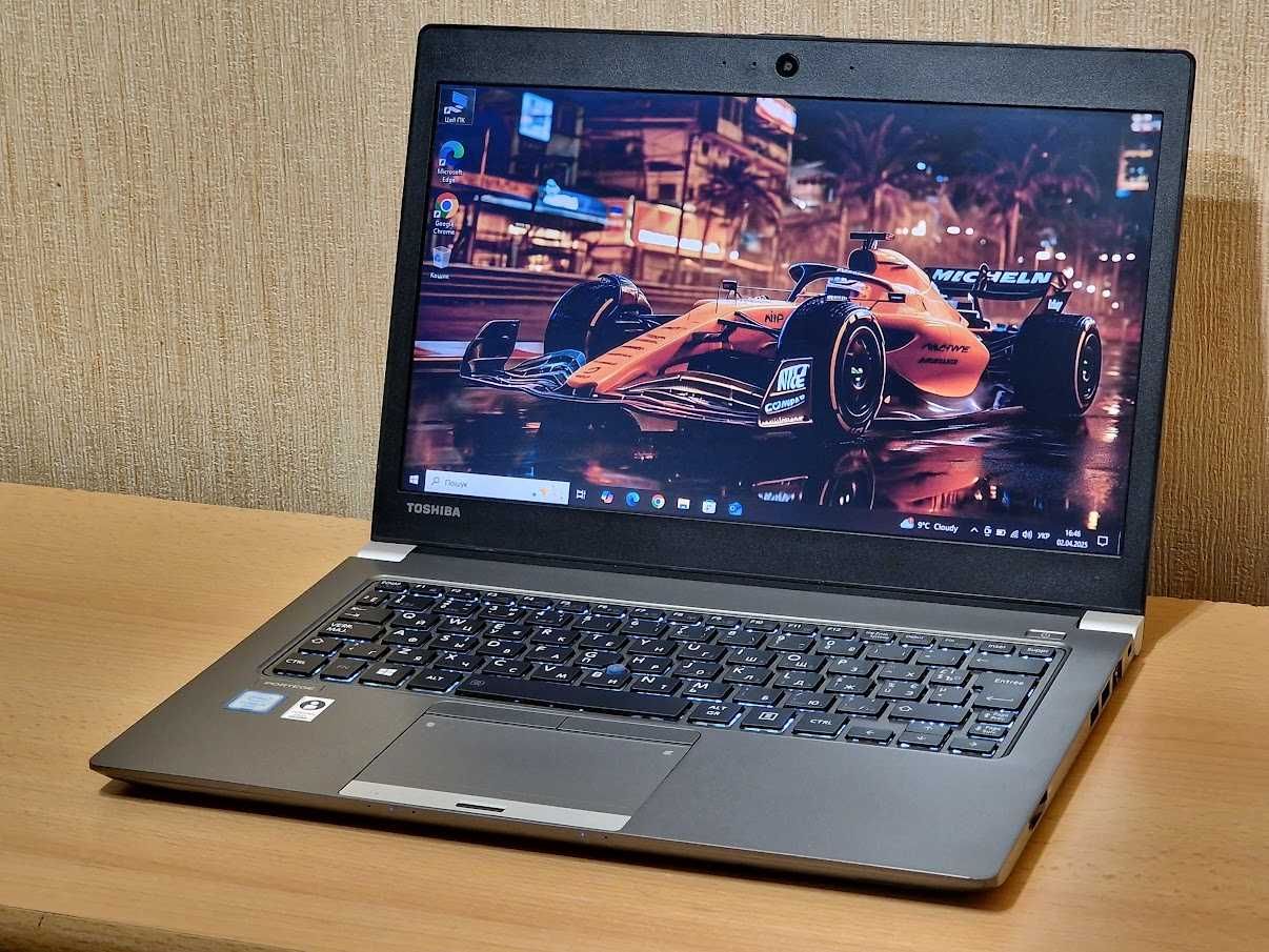 Ноутбук Toshiba Intel Core i5-6200U RAM 8Gb SSD 128Gb Батарея 12 годин
