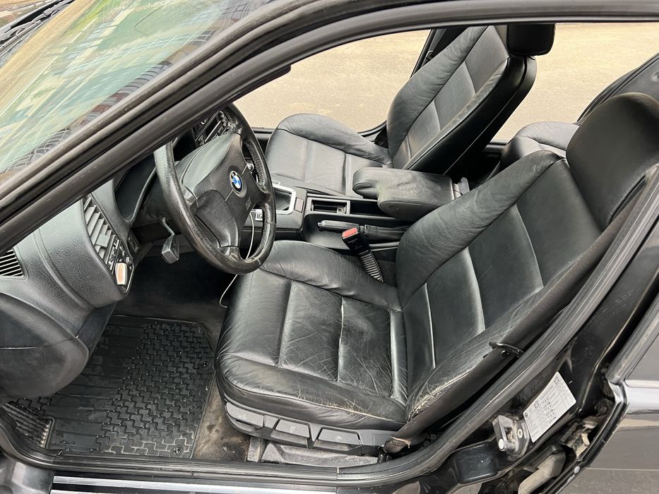 Продам BMW e36 Кожа Клімат робочий!