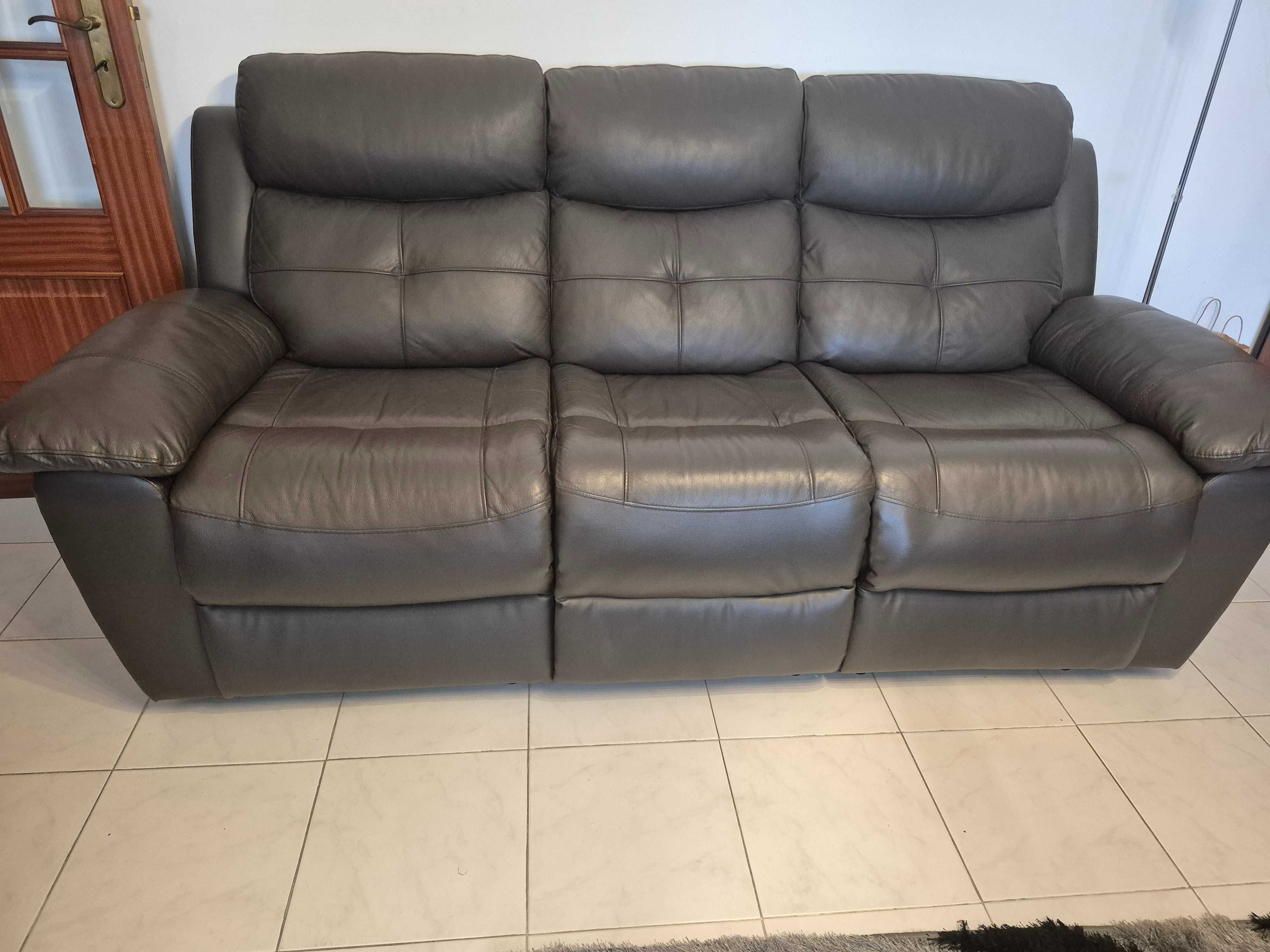 Sofá com Chaise longue dupla.
300€