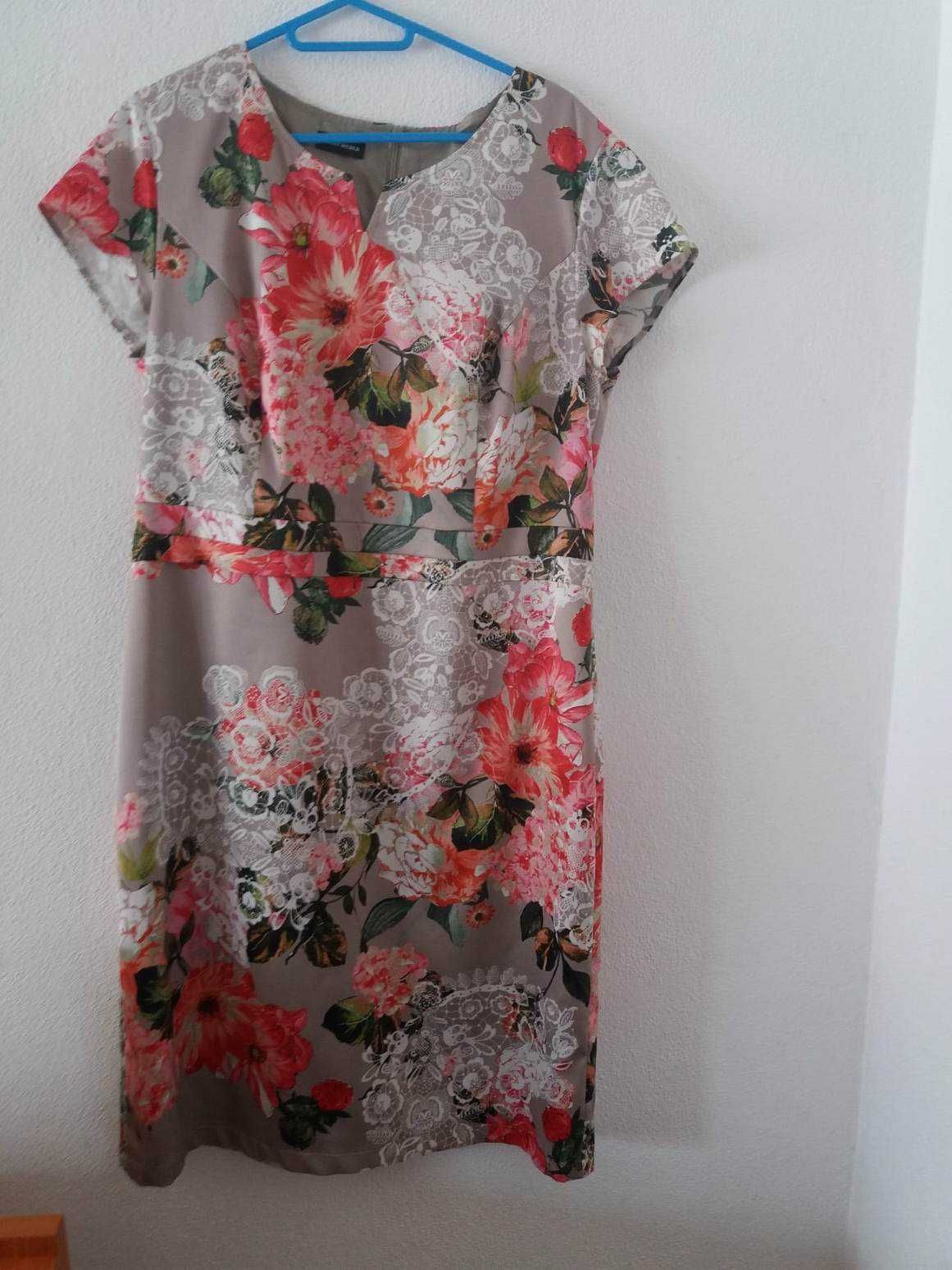 Vestidos de Cerimónia, utilizados 1 vez, desde 9 euros