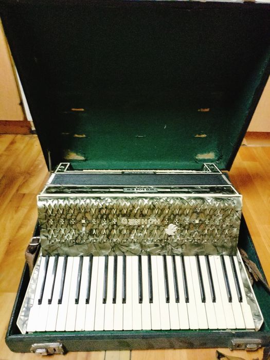 Akordeon Hohner zabytkowy