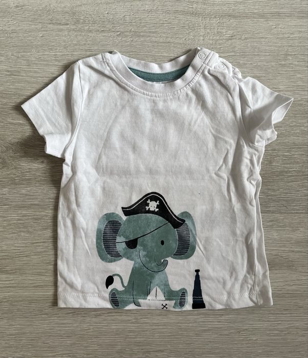 Zestaw dwóch koszulek marki Lupilu rozmiar 62/68