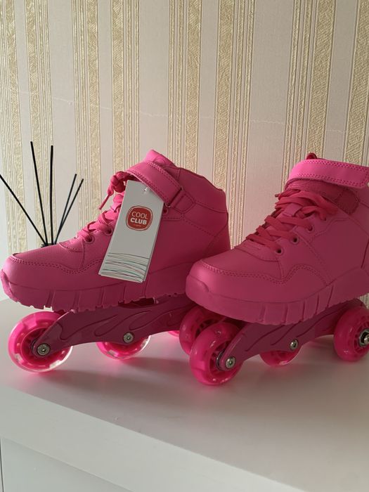 Продам новые ролики 36 размера