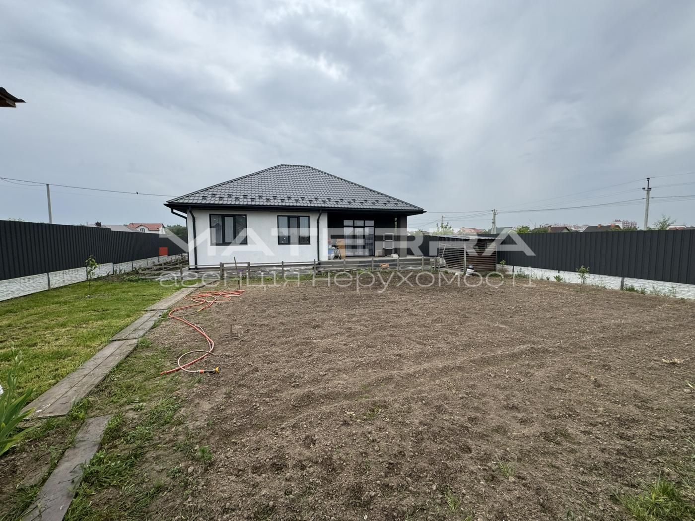Тарасівка - Боярка Продаж будинку 100м2 з РЕМОНТОМ єОселя
