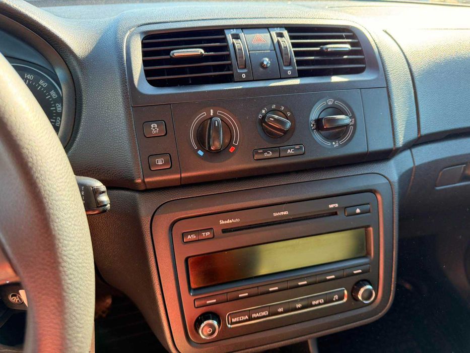 Skoda Fabia, 2013, 1,6 л, дизель
