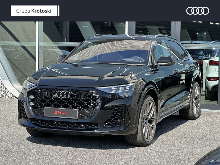 Audi RS Q8 tiptronic * Hak * Panorama * Lakier Exclusive *