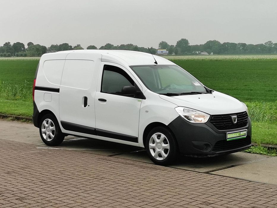 Wynajem Dacia Dokker min. miesiąc