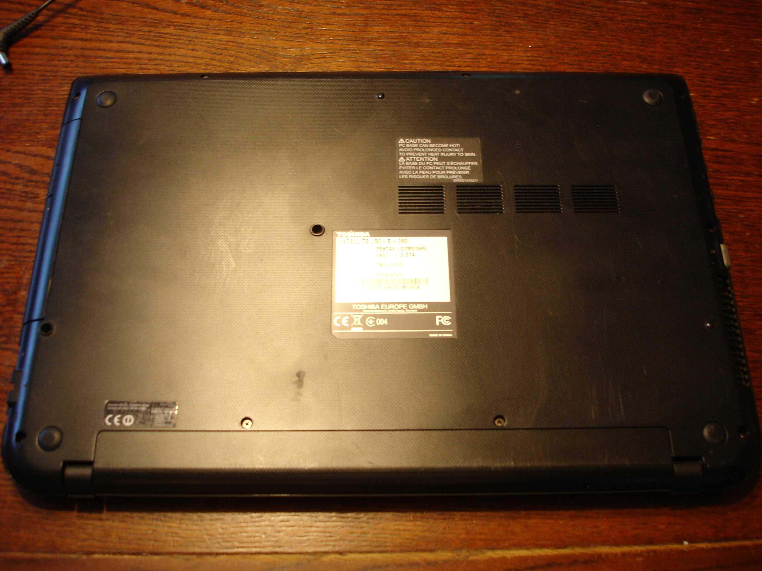 Laptop TOSHIBA Satelite L50-B-180