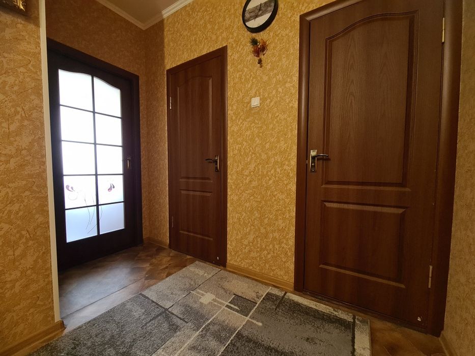 Продаю 2 комнатную квартиру  73 кв.м Северная звезда.