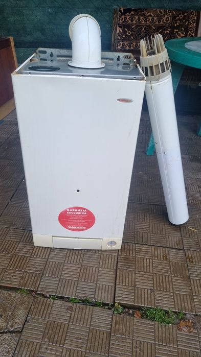 Продам настенный газовый турбинированный котёл