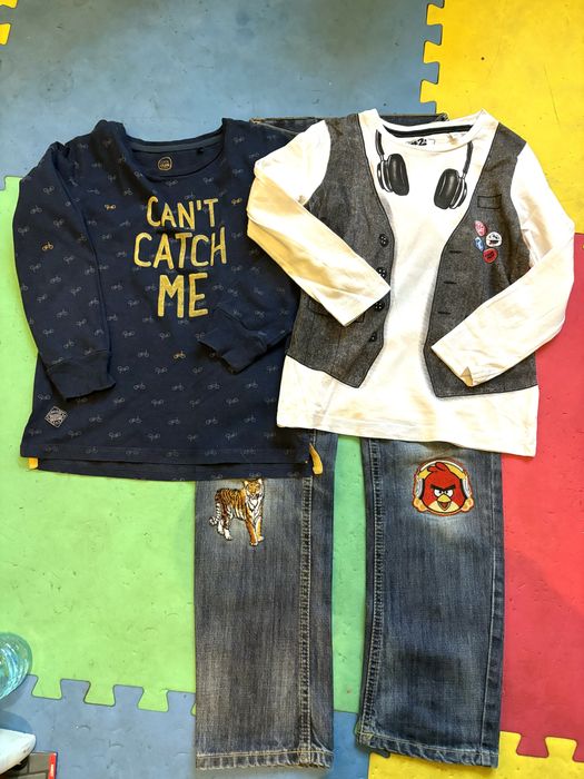 Zestaw jeansy + 2 koszulki z dlugim rekawem 122-128