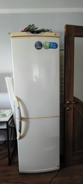 Холодильник LG GR-409 no frost б/в