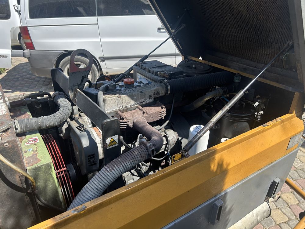 Пневмнонагнітач машинадля стяжки підлог Turbosol putzmeister brinkmann
