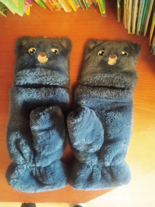 Продам перчатки котики мягкие