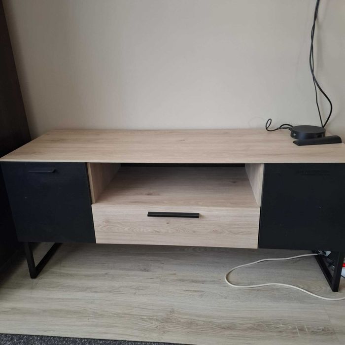 Szafka RTV pod telewizor  jak nowa!!!