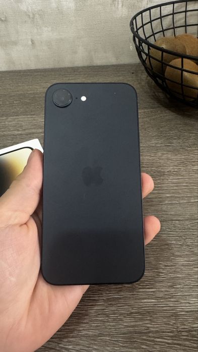 Iphone 16e e-sim ICloud